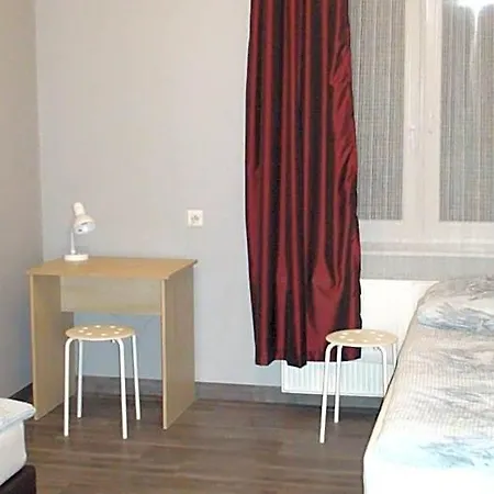 Kamienna Centrum Hostel *